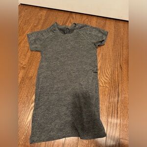 Grey Lululemon swiftly tech t shirt